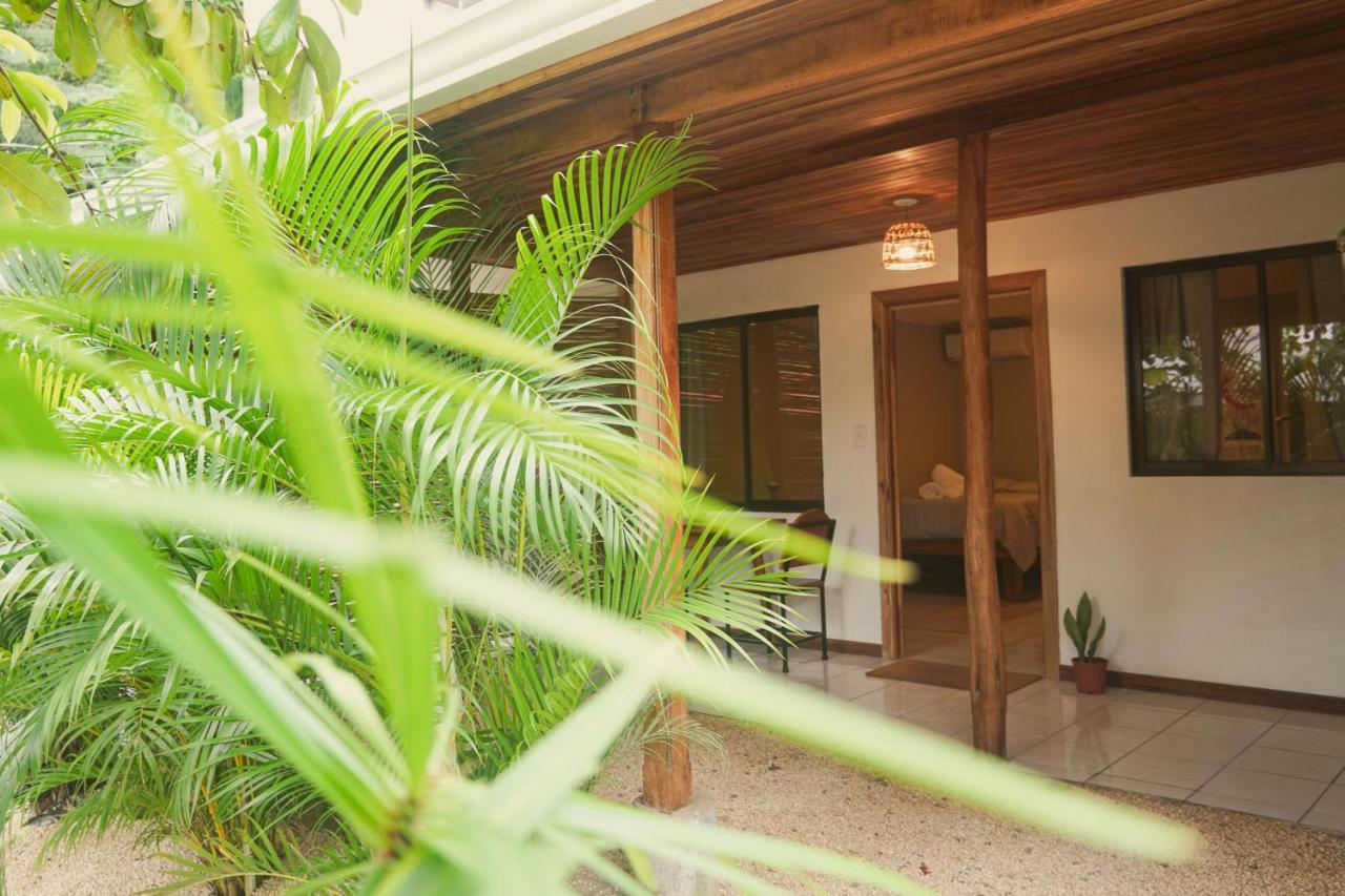 Gala Apts Playa Santa Teresa  エクステリア 写真
